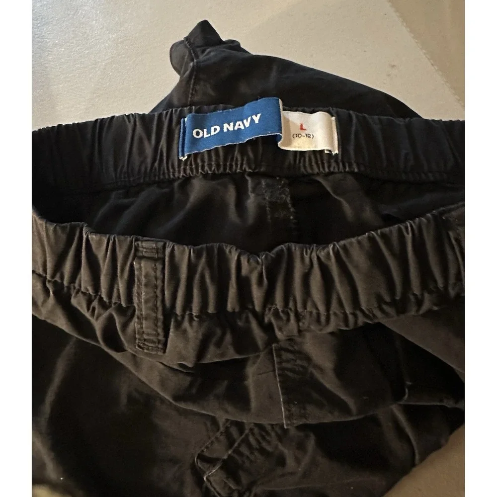 Old Navy Black Cargo Pants Size L (10-12)